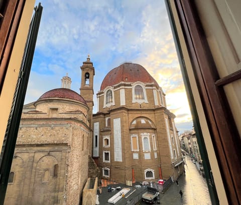 Panoramic Triple Room | Free WiFi, bed sheets