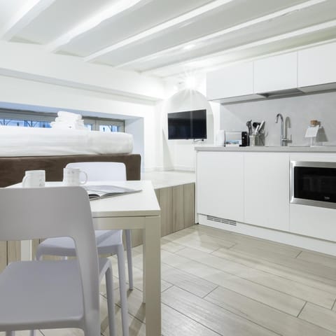 House | 1 bedroom