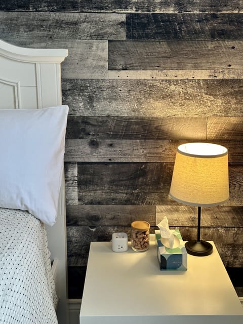 Comfort Room | 1 bedroom, desk, soundproofing, iron/ironing board