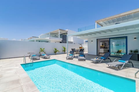 Villa Alvarito image