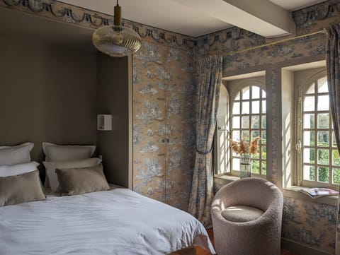 Superior Double Room, Ensuite, Park View (N°3) | Blackout drapes, free WiFi