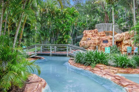 Pool 2