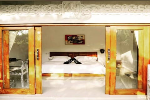 Villa, 3 Bedrooms | 3 bedrooms, desk, bed sheets