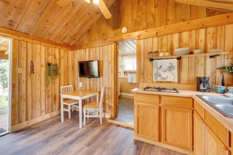 Apartment (0 Bedroom) | Interior