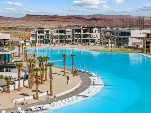 House, 1 Bedroom | Pool