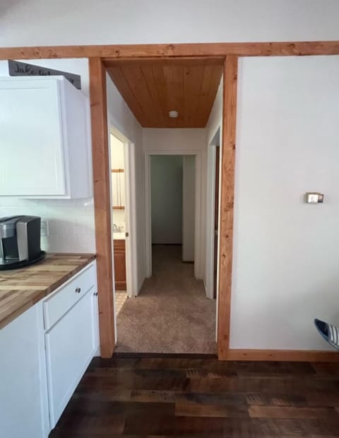 Full bathroom and 2 bedrooms on the main level.