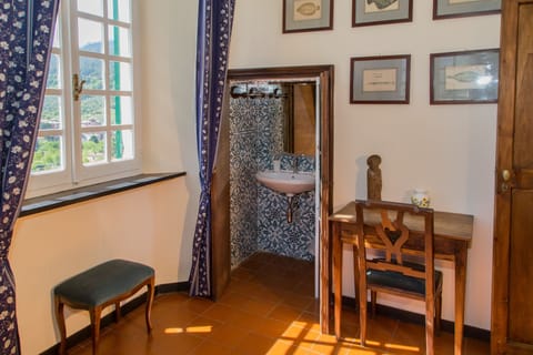 Classic Suite | Free WiFi, bed sheets