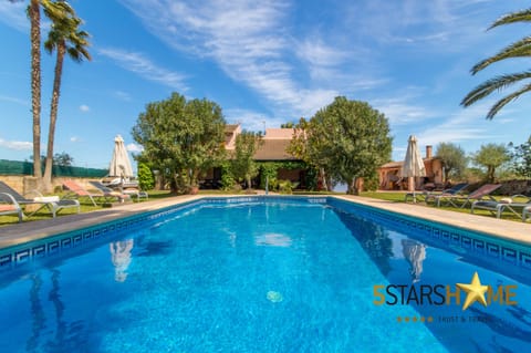 Rural house with pool