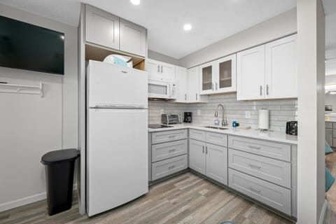 New Kitchen with cooktop, toaster oven & microwave