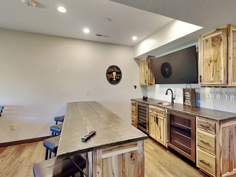 House (5 Bedrooms) | Property amenity