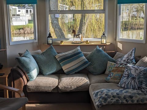 Cabin | Living area | TV, fireplace