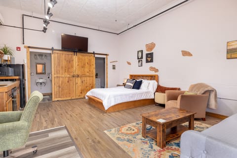 Hartwell Suites - Suite 1 | 1 bedroom, desk, laptop workspace, iron/ironing board