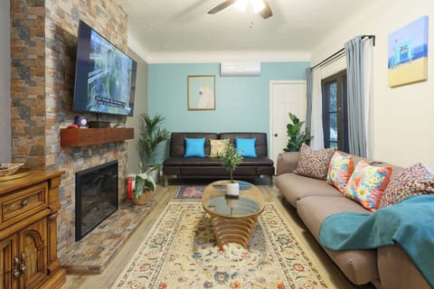 Full view Living Room 