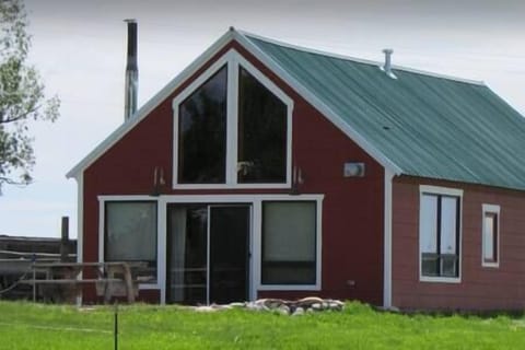 5616d058-4179-4b77-93ba-9891a498d0c3