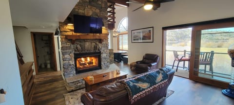 Living Room (1)