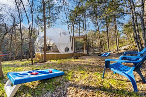 Outdoor games included - bags