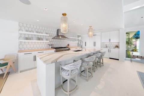 Dream On | Gourmet Kitchen