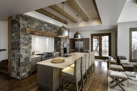 Indoors, Architecture, Building, Dining Room, Dining Table