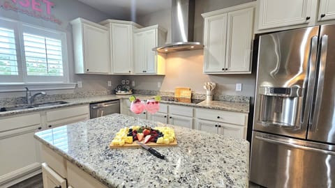 you can see some of what the kitchen offers here