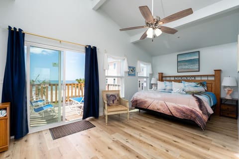 5238EsteroBlvd-28