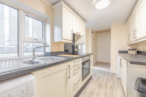 36bed4bd-9ac1-44da-b925-b11d2693bf63