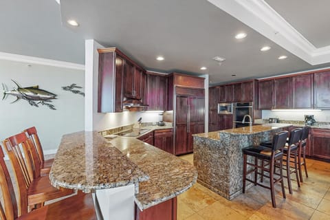 Condo, Multiple Beds (Mediterranean West 301) | Private kitchen | Oven, toaster, paper towels