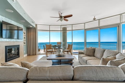 Condo, Multiple Beds (Turquoise C1009) | Living area | TV