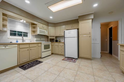 Kitchen | Cooking Basics | Dishwasher