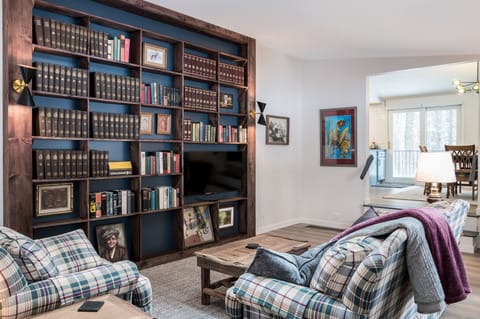 Bookshelf wall in living room