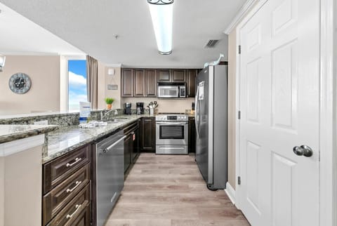 Condo, Multiple Beds (Majestic Beach Towers 1-301) | Private kitchen | Oven, toaster