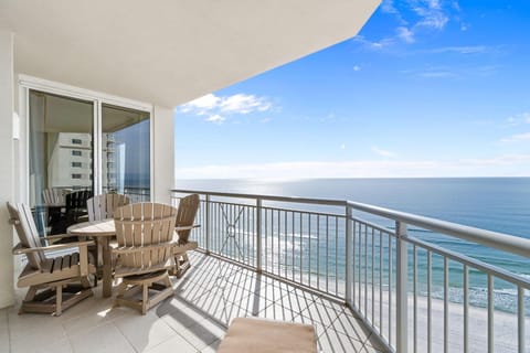 Condo, Multiple Beds (Indigo East 1602) | Outdoor dining