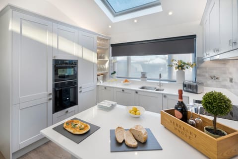 Fridge, dishwasher, electric kettle, toaster