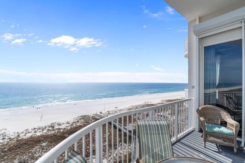 Condo, Multiple Beds (Spanish Key 702) | Property grounds