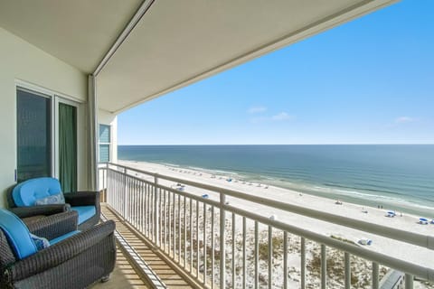 Condo, Multiple Beds (SeaSpray East 1023- Gulf Front) | Property grounds