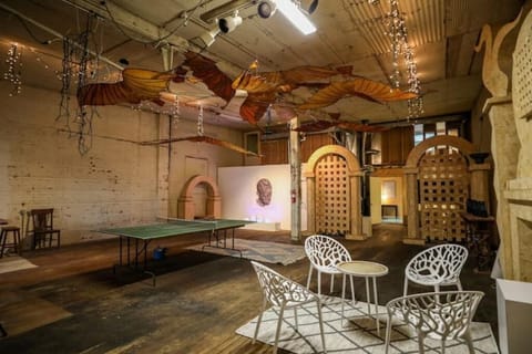 The Ostie "Studio" - Rec room with ping pong table, skee ball and more! 