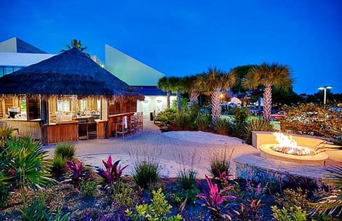 Condo, 1 King Bed (Summit at Tops'l 212) | Outdoor dining