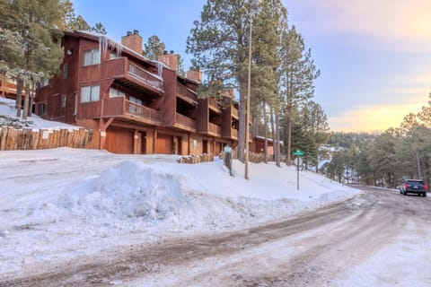 JUST STEPS to the Chili Express Chair Lift! Grab your skis or bike & enjoy!