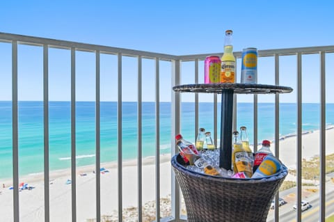Condo, Multiple Beds (Majestic Sun 1014B- Shades of Blue) | Property grounds