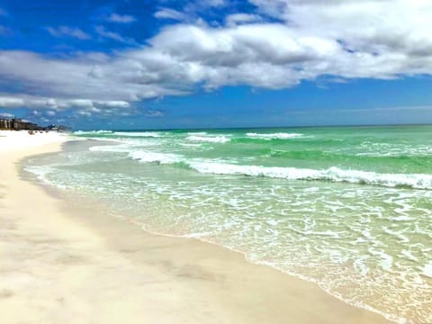 House, Multiple Beds (Gulf Walk 606) | Beach