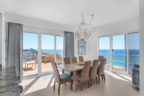 Condo, Multiple Beds (Ariel Dunes I 2401) | Dining