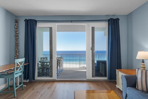 Condo, Multiple Beds (Laketown Wharf 1626) | Living area | TV
