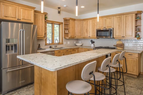 Plenty of kitchen seating