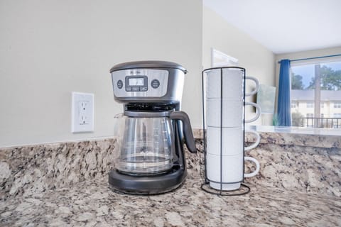 Condo, 1 King Bed with Sofa bed (Pointe of View 407- Penn's Paradise) | Interior