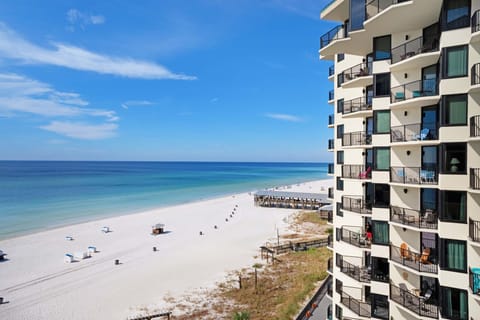 Condo, 1 Queen Bed with Sofa bed (Sunbird 810E) | Beach | On the beach