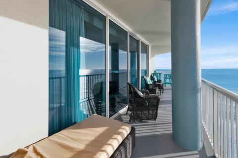 Condo, Multiple Beds (Palazzo 408) | Property grounds