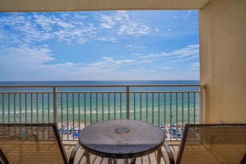 Condo, Multiple Beds (Emerald Beach 930) | Property grounds