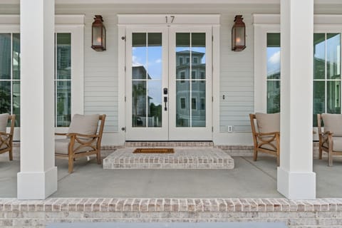 House, Multiple Beds (Battery 17) | Exterior detail