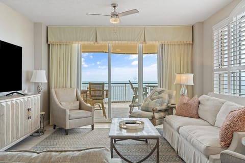 Condo, Multiple Beds (Beach Colony East 13D) | Living area | TV