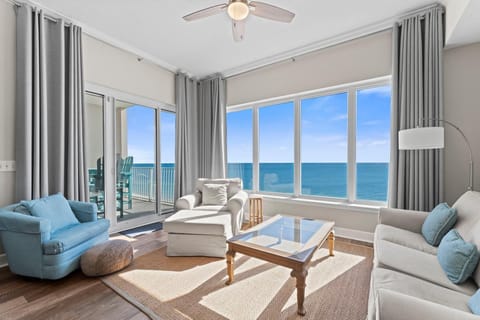Condo, Multiple Beds (Regency Isle Penthouse 1106) | Living area | TV