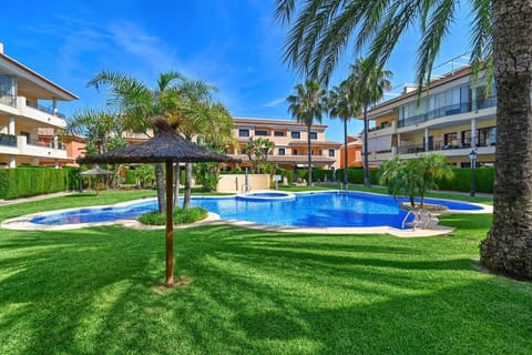 Communal swimming pool